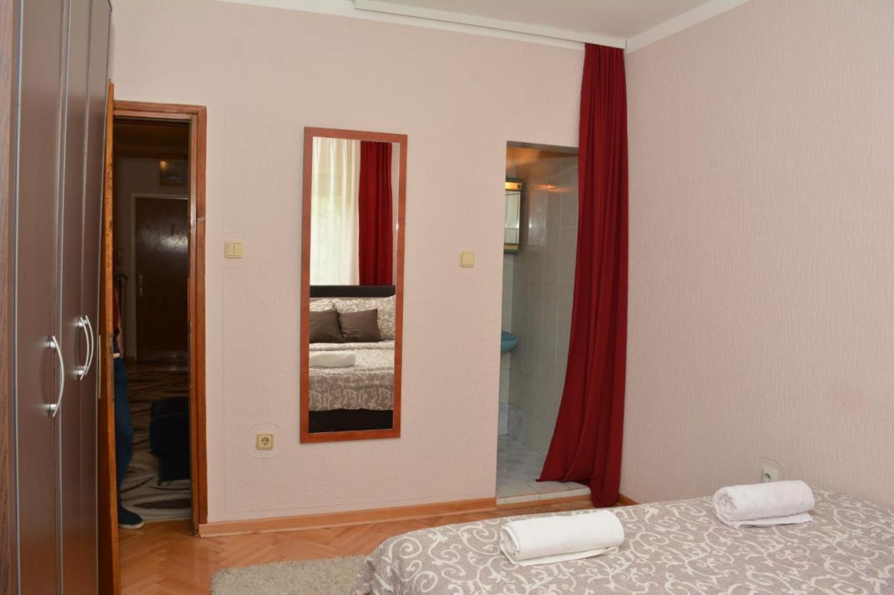 Appartement Lotus à Vrnjačka Banja Extérieur photo