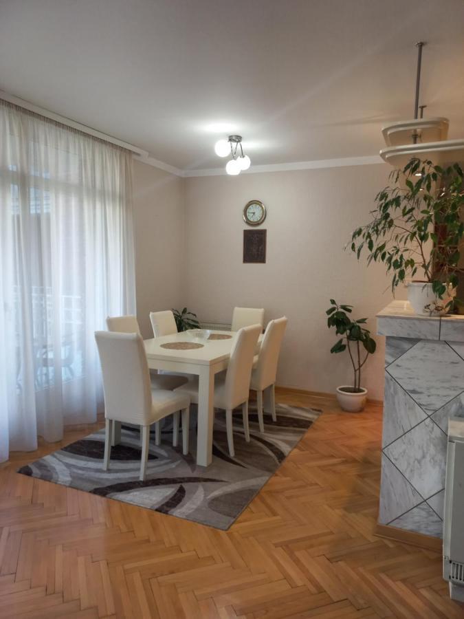 Appartement Lotus à Vrnjačka Banja Extérieur photo