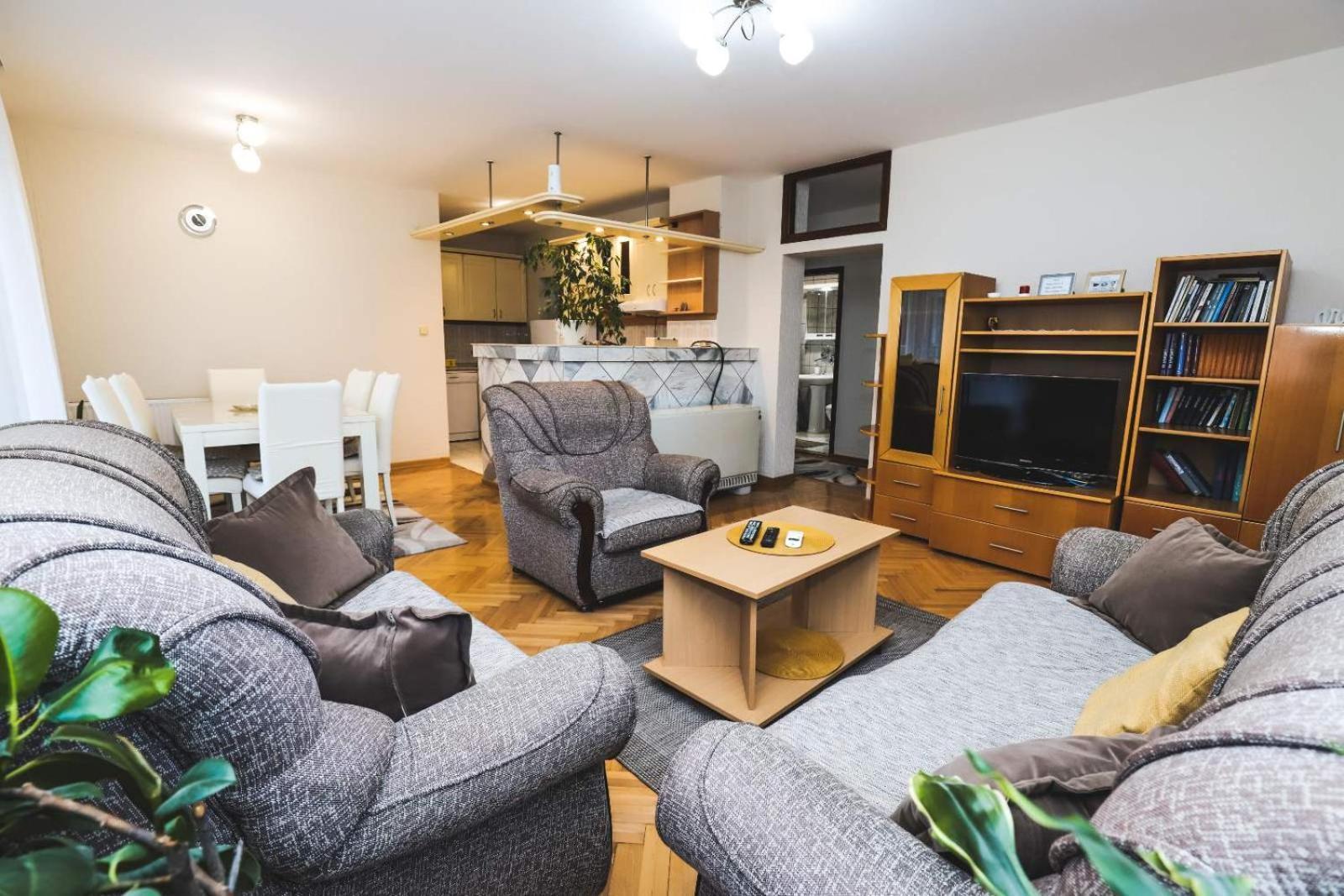 Appartement Lotus à Vrnjačka Banja Extérieur photo