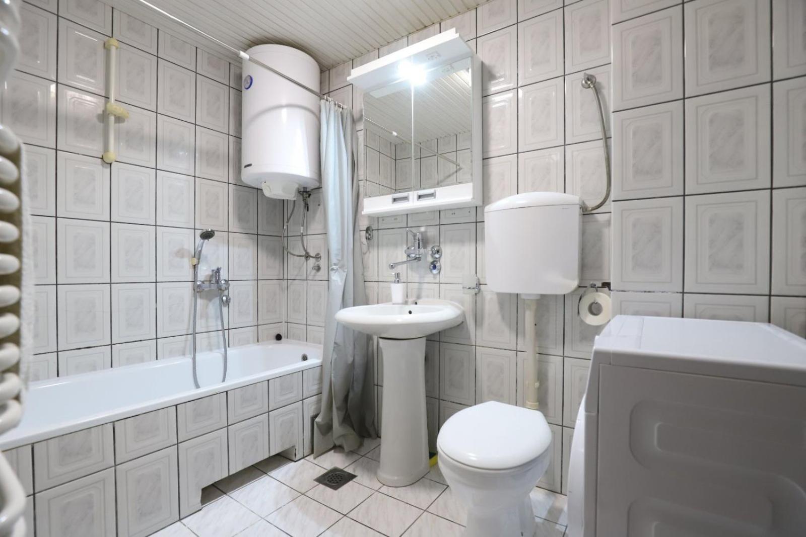Appartement Lotus à Vrnjačka Banja Extérieur photo